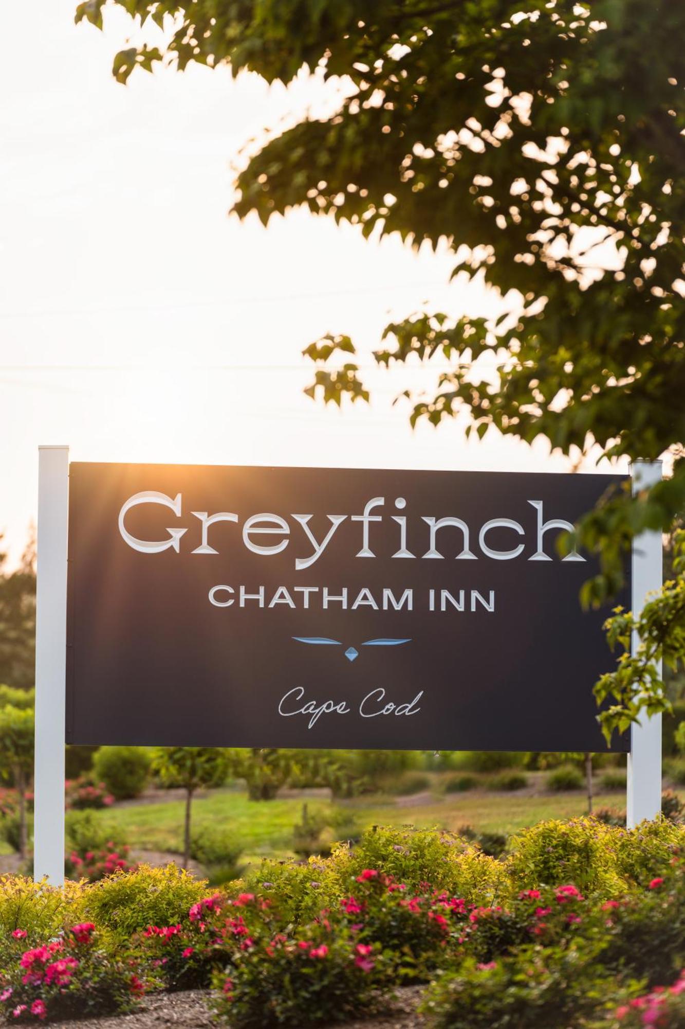 Greyfinch Chatham Inn Exterior photo